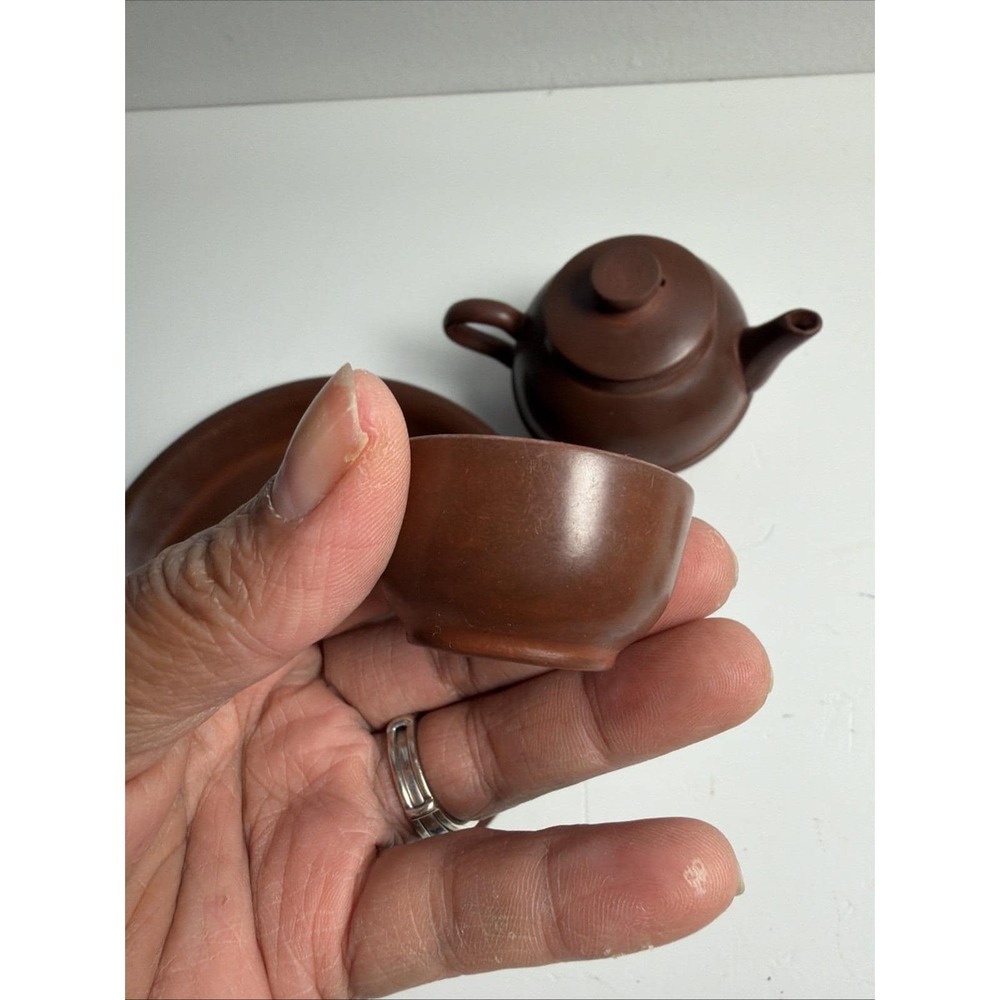 Miniature Clay Teapot small set Of 6 marked - Picture 7 of 9